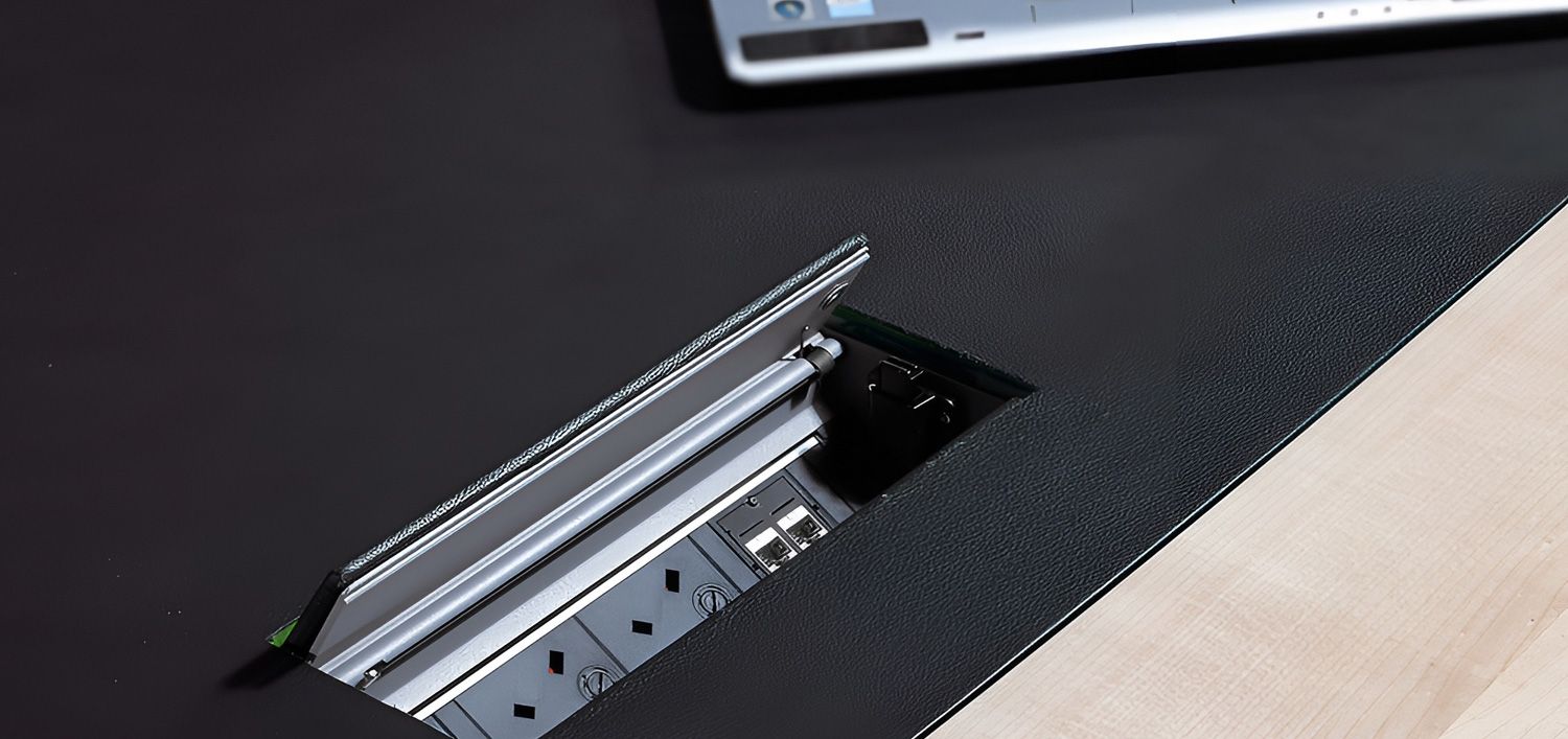 ESE-750 Meeting Table